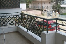Property 33 photo 2