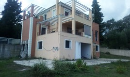 Müstakil ev 300 m² Korfu’da
