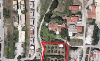 Arsa 2332 m² Girit’te