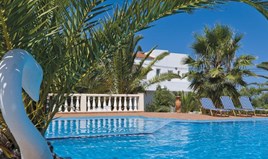 Hotel 1200 m² auf Kreta