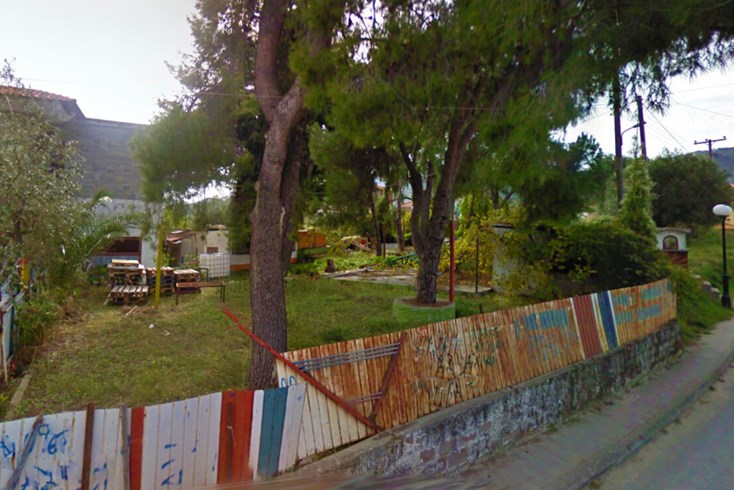 Realty photo 2
