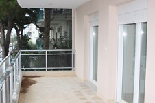 Property 335 photo 8