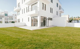 Duplex 100 m² في لارنكا

