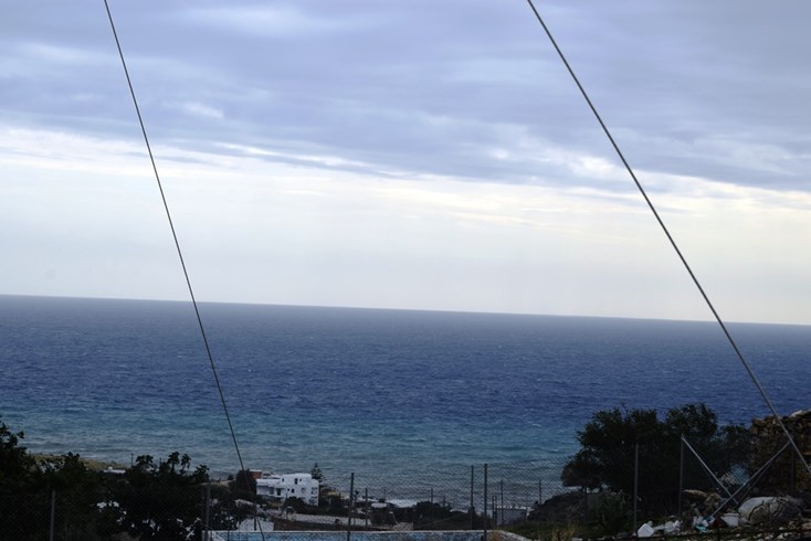 Realty photo 3