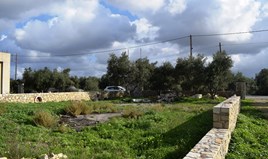 Terrain 300 m² en Crète