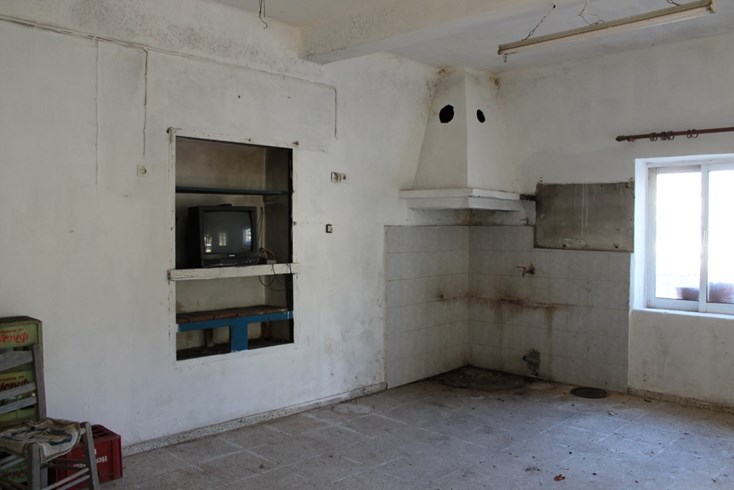 Realty photo 2