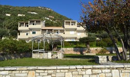 Hotel 670 m² in Corfu