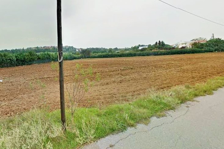 Realty photo 3