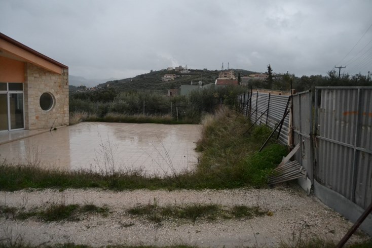 Realty photo 2