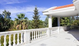 Villa 1000 m² Atina’da