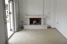 Property 348 photo 3