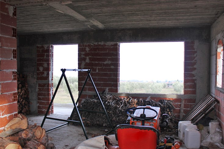 Realty photo 3
