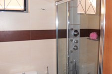 Property 354 photo 3