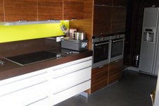 Property 354 photo 11