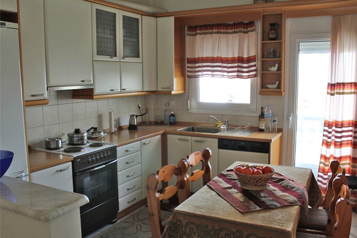 Realty photo 3