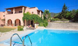 Villa 270 m² in Corfu