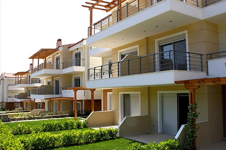 Realty photo 2