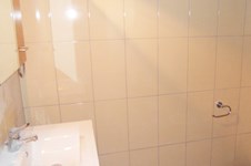 Property 361 photo 16