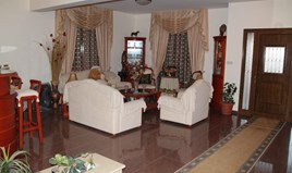 Villa 400 m² in Limassol