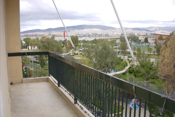 Realty photo 1