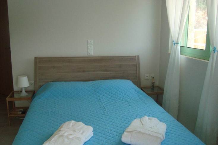 Realty photo 3