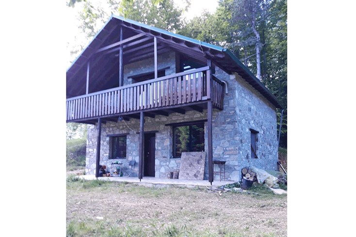 Realty photo 3