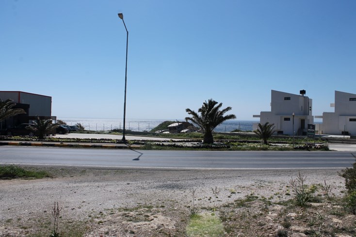 Realty photo 1