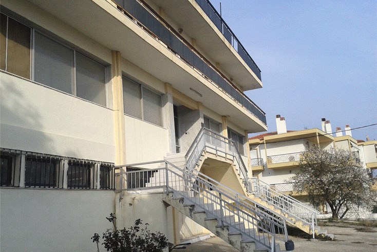 Realty photo 2