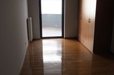 Property 369 photo 5