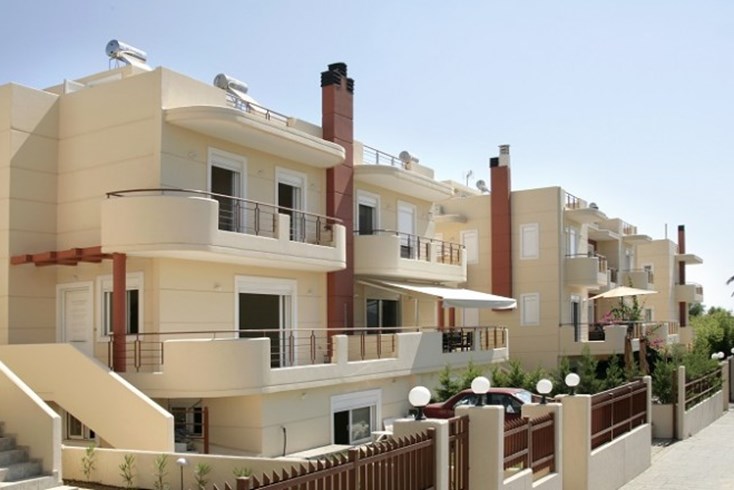 Realty photo 1