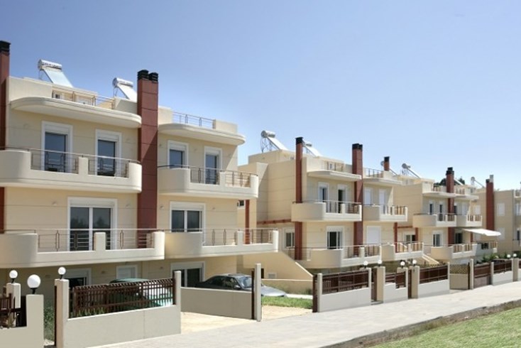 Realty photo 2