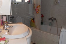 Property 371 photo 16