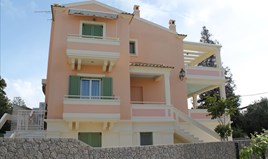 Detached house 280 m² in Corfu