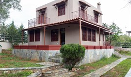 بيت مستقل 150 m² في أتيكا