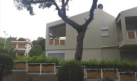 بيت صغير 300 m² في أثينا