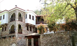 Ξενοδοχείο 560 μ² στη Θάσσο
