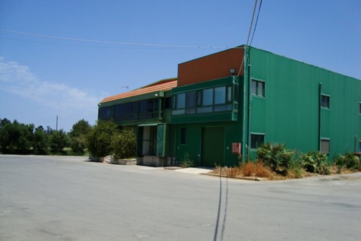 Realty photo 2