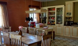 Kuća 339 m² u Atini