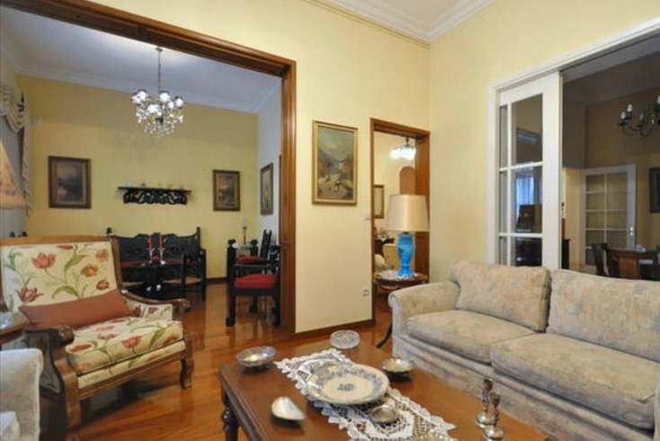Realty photo 3