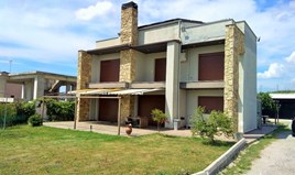 Detached house 270 m² in the suburbs of Thessaloniki