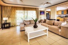 Property 38251 photo 3