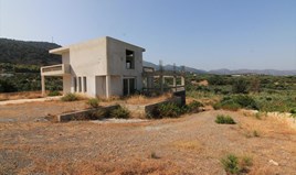 بيت مستقل 300 m² في جزيرة كريت