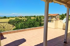 Property 38336 photo 2