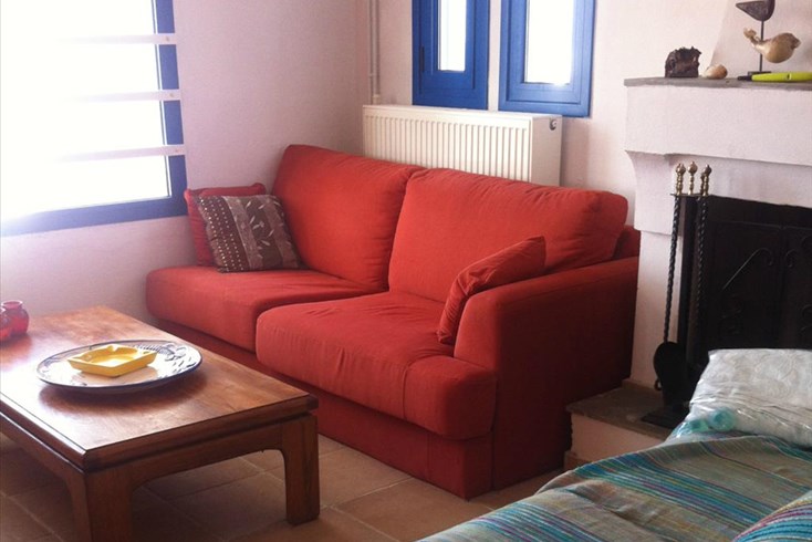 Realty photo 3