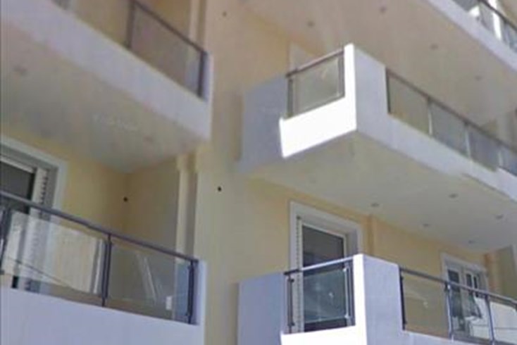 Realty photo 1