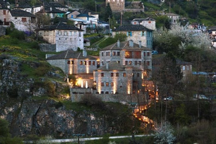 Realty photo 2