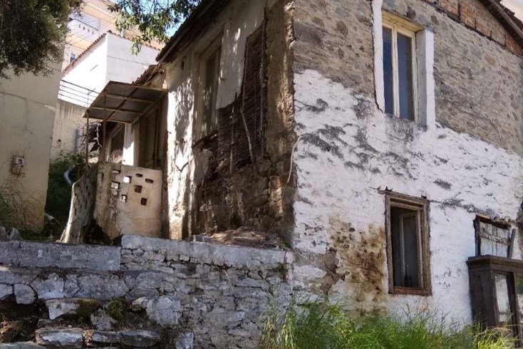 Realty photo 3
