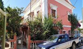 Detached house 290 m² in Corfu