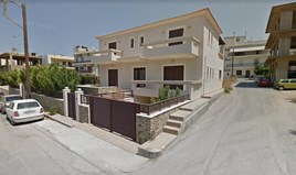 კუნძული 400 m² კრეტაზე