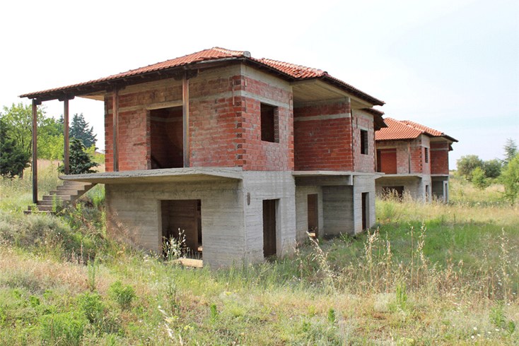 Realty photo 1